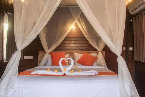Dinatah 4* Lembongan